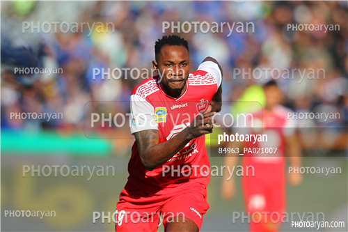 پرسپولیس 2-استقلال 2 (98/11/17)-Christian Osaguona (کریستین اوساگونا),