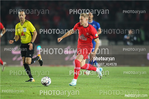 استقلال 0-تراکتور 2    (1403/08/10)-