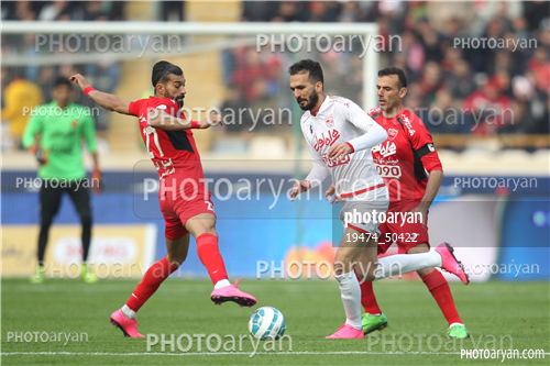 پرسپولیس 3- تراکتورسازی تبریز‎ (95/11/17)0-محمد نوری,رامین رضائیان,سید جلال حسینی,