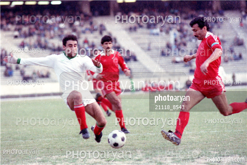 بازیکنان دهه های مختلف فوتبال ایران 4-حسین عبدی,نادر دست نشان,