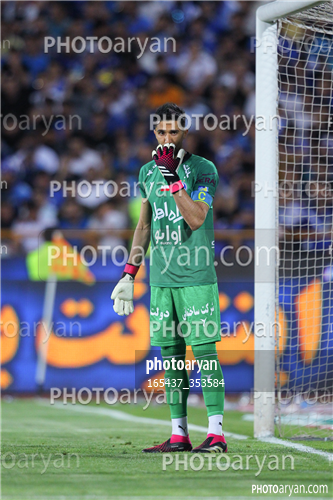 استقلال 1-پرسپولیس 2  (1402/03/10)-سید حسین حسینی,