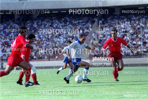 بازیکنان دهه های مختلف فوتبال ایران 12-حسین عبدی,حمیدروزبهانی,بهزاد داداش زاده,