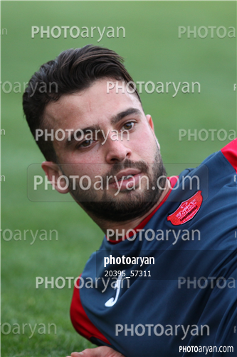 تمرین پرسپولیس در ورزشگاه خیریه عمل 96/02/23-سروش رفیعی,