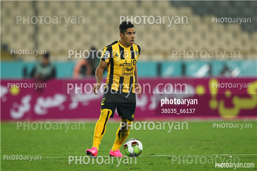 استقلال 3-سپاهان اصفهان  0 (96/09/15)-