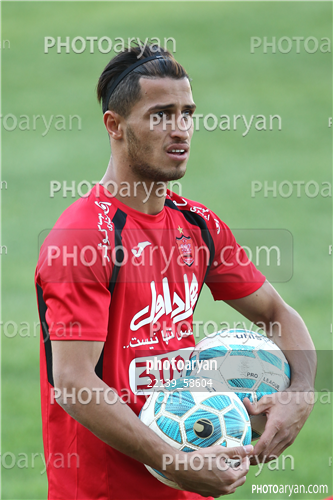 تمرین پرسپولیس  در ورزشگاه شهید کاظمی96/04/07-علی علیپور,