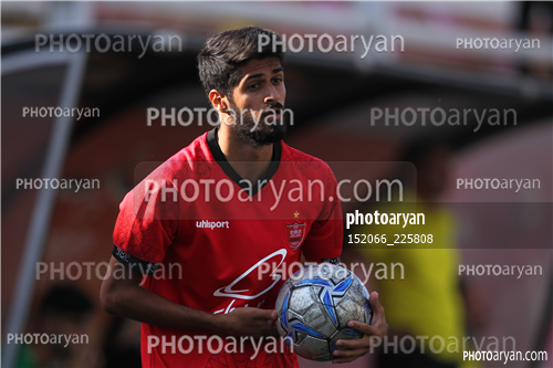  امید پرسپولیس 0- امید استقلال  0 (1400/07/22)-