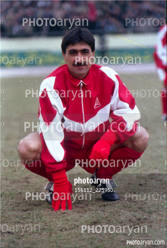 بازیکنان دهه های مختلف فوتبال ایران28-ناصر محمدخانی,