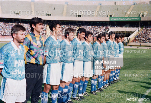 بازیکنان دهه های مختلف فوتبال ایران21-محمد نوری,مهدی پاشازاده,بهزاد غلامپور,عبدالصمد مرفاوی,صادق ورمزیار,رضا حسن زاده,جواد زرینچه,امیر قلعه نویی,محمدرضا مهرانپور,علی اکبریان,