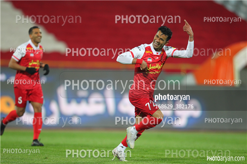 پرسپولیس 2-تراکتور 0  (1402/12/02)-