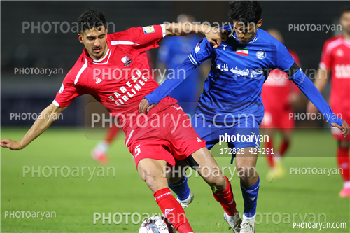 استقلال 1-نساجی مازندران 0    (1403/12/04)-