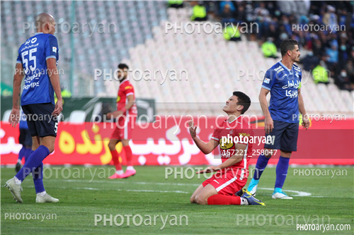 استقلال 1- پرسپولیس  1 (1400/12/26)-