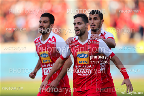 پرسپولیس 4 -ذوب آهن اصفهان 0 (96/09/10)-حسین ماهینی,علی علیپور,کمال کامیابی نیا,