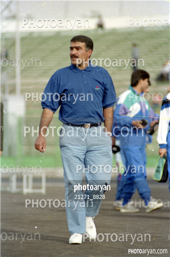 بازیکنان دهه های مختلف فوتبال ایران 5-حسن روشن,