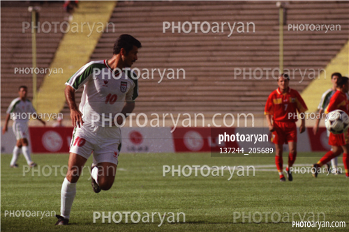 بازیکنان دهه های مختلف فوتبال ایران23-