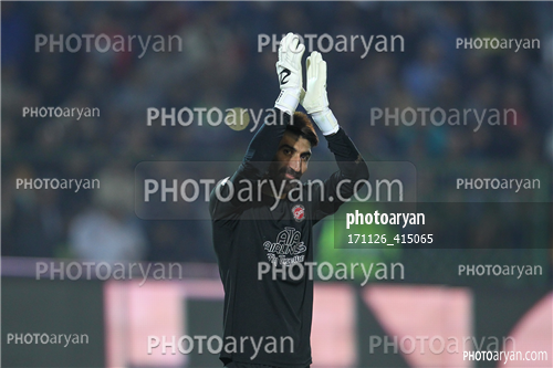 استقلال 0-تراکتور 2    (1403/08/10)-