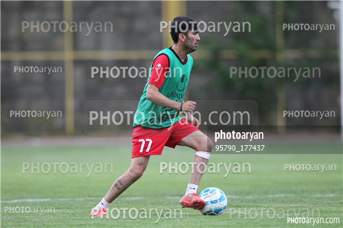 تمرین پرسپولیس در ورزشگاه درفشی فر 95/02/13-محسن مسلمان,