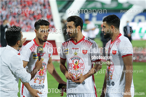 مراسم اهدای جام قهرمانی لیگ برتر (99/05/17) -شجاع خلیل زاده,علی علیپور,حسین کنعانی زادگان,