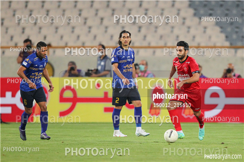 پرسپولیس  0 (3)-استقلال 0 (4)(1400/04/24)-سیامک نعمتی,محمد نادری,مسعود ریگی,