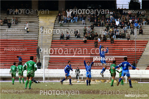بازیکنان دهه های مختلف فوتبال ایران 6-علی دایی  Ali Daei,