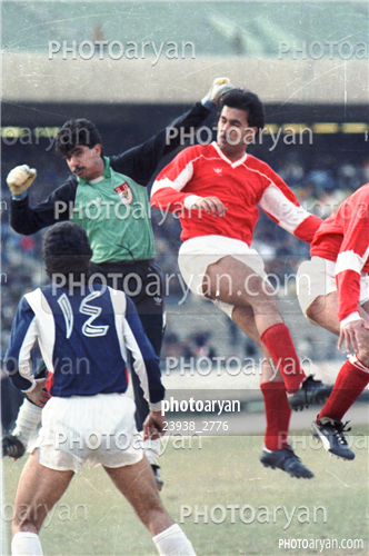 بازیکنان دهه های مختلف فوتبال ایران 10-کریم باوی,