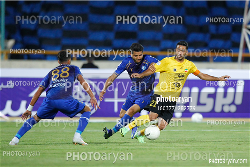 استقلال 0 -سپاهان 2 (1401/05/21)-عارف غلامی,آرش رضاوند,سید محمد کریمی,