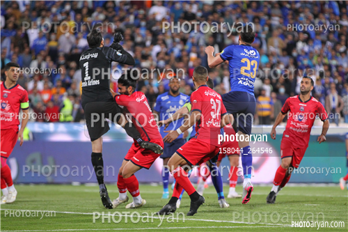 استقلال 0 (4)- نساجی مازندران  0 (5)  (1401/01/22)-ارمان قاسمی,مرتضی منصوری,علیرضا حقیقی,امیر مهدی جان ملکی,