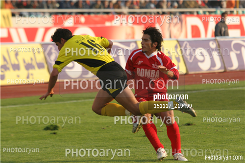 پرسپولیس 2-فجر سپاسی 4 (1384/10/09)-