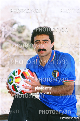 بازیکنان دهه های مختلف فوتبال ایران 2-سید علی افتخاری,