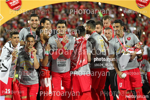 جشن قهرمانی تیم فوتبال پرسپولیس 96/01/30-حسین ماهینی,حمید طاهرخانی,رضا کرملا چعب,احسان علوان زاده,حامد آقایی,