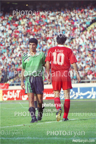 بازیکنان دهه های مختلف فوتبال ایران 11-علی دایی  Ali Daei,مهدی هاشمی نصب,