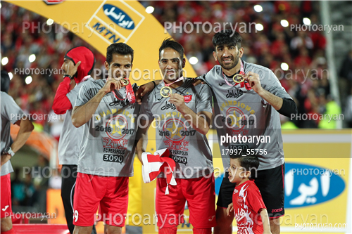 جشن قهرمانی تیم فوتبال پرسپولیس 96/01/30-علیرضا بیرانوند,وحید امیری,شهاب کرمی,