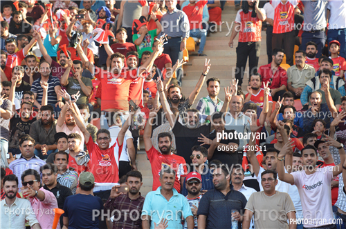 پرسپولیس 1 -داماش گیلان 0  (98/03/12)-تماشاگران,