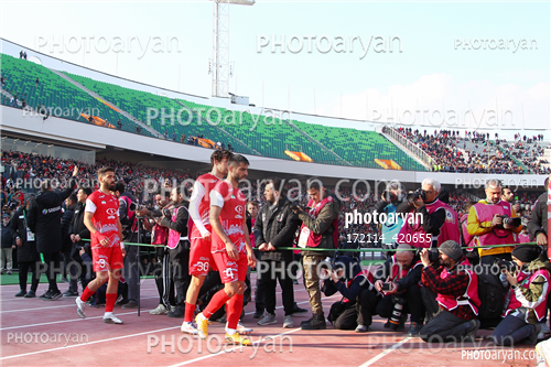 پرسپولیس  2-تراکتور  0    (1403/11/07)-