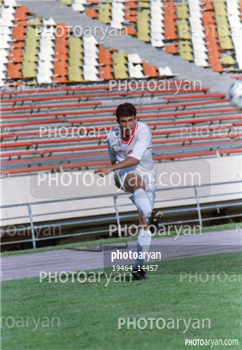 بازیکنان دهه های مختلف فوتبال ایران 3-ابراهیم تهامی,