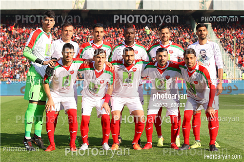 پرسپولیس 2-تراکتورسازی تبریز 0 (96/10/08)-محمد انصاری,شجاع خلیل زاده,علیرضا بیرانوند,محسن ربیع خواه,حسین ماهینی,محسن مسلمان,فرشاد احمدزاده,علی علیپور,سید جلال حسینی,کمال کامیابی نیا,گادوین منشاGodwin Mensha,