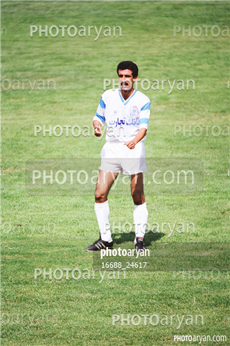 بازیکنان دهه های مختلف فوتبال ایران 2-محمد احمدزاده,