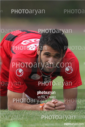 تمرین پرسپولیس در ورزشگاه درفشی فر 95/02/13-احمد نورالهی,