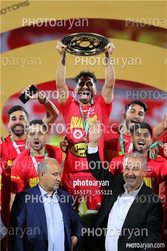 استقلال 1-پرسپولیس 2  (1402/03/10)-کمال کامیابی نیا,امید عالیشاه,سیامک نعمتی,رضا درویش,