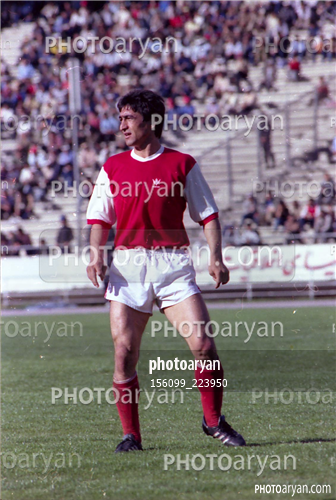 بازیکنان دهه های مختلف فوتبال ایران28-ناصر محمدخانی,