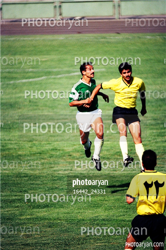 بازیکنان دهه های مختلف فوتبال ایران 2-محمد خاکپور,