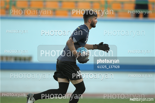 استقلال 2-پرسپولیس 0 (98/04/28)-محمدرضا خالدابادی,