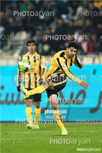 استقلال 3-سپاهان اصفهان  0 (96/09/15)-