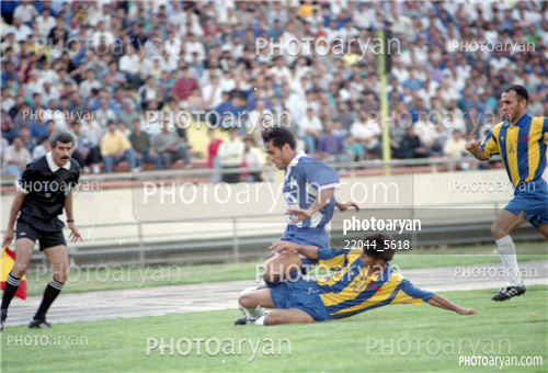 بازیکنان دهه های مختلف فوتبال ایران 7-علیرضا منصوریان,فرهاد مجیدی,علی‌اکبر یوسفی,