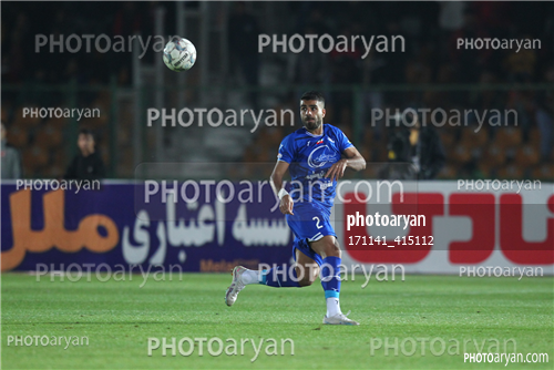 استقلال 0-تراکتور 2    (1403/08/10)-