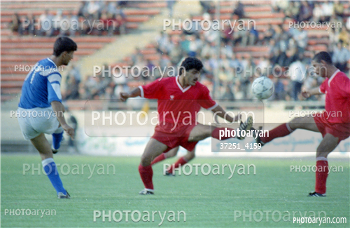 بازیکنان دهه های مختلف فوتبال ایران 11-مجتبی محرمی,بهزاد داداش زاده,