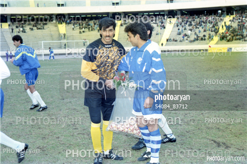 بازیکنان دهه های مختلف فوتبال ایران 13-علی اکبریان,محمودخوراکچی,