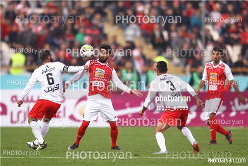 پرسپولیس 2-تراکتورسازی تبریز 0 (96/10/08)-حسین ماهینی,مهدی کیانی,رضا شربتی,بشار رسن,