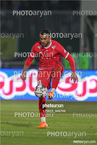 پرسپولیس 0-استقلال  0  (1404/09/14)-