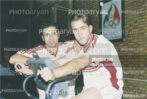 بازیکنان دهه های مختلف فوتبال ایران 40-علیرضا نیکبخت واحدی,علی کریمی Ali Karimi,