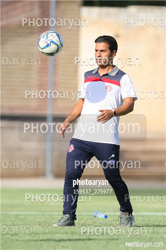 آریو اسلامشهر 3- شاهین بجنورد  0  (1401/03/23)-ابوالفضل شعبانی یگانه,